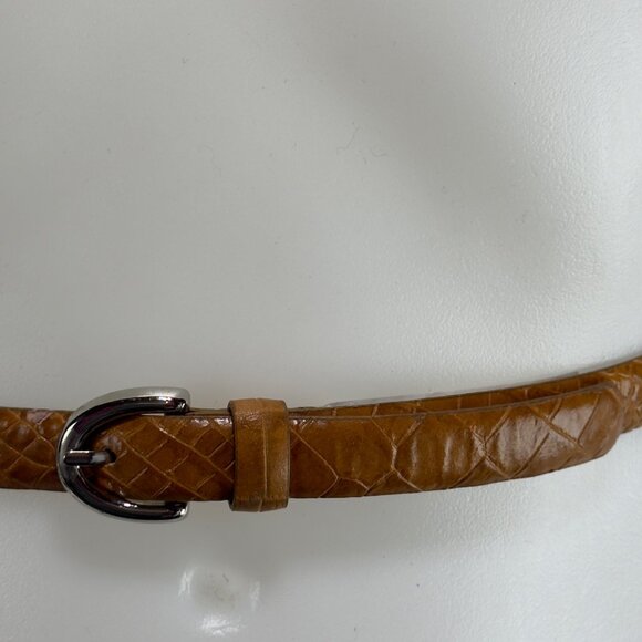 LIZ CLAIBORNE Embossed Leather Belt With Silver-Tone Buckle Tan Size Medium - Picture 2 of 12